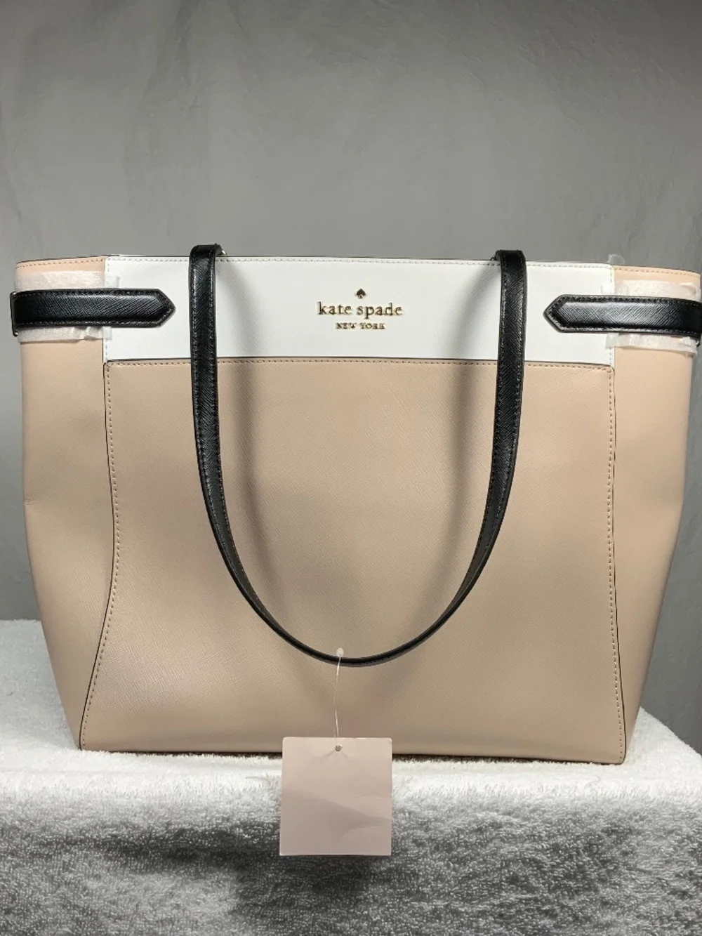 NWT - ♠️ Kate Spade Staci Laptop Tote